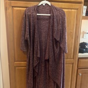 LulaRoe Sweater Shirley, Size Medium
Purple Heather